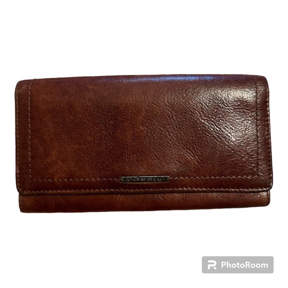 Fossil Bags Vintage Fossil Trifold Wallet Poshmark